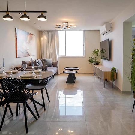 Yalarent Jasmine 3Br Apt Appartement Eilat Buitenkant foto