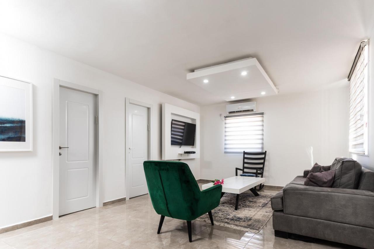 Yalarent Jasmine 3Br Apt Appartement Eilat Buitenkant foto